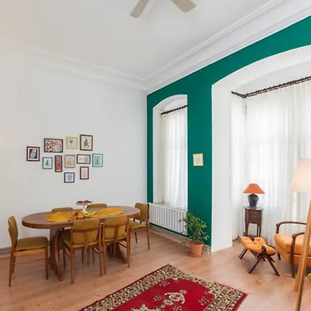 דירה Nest Taksim *